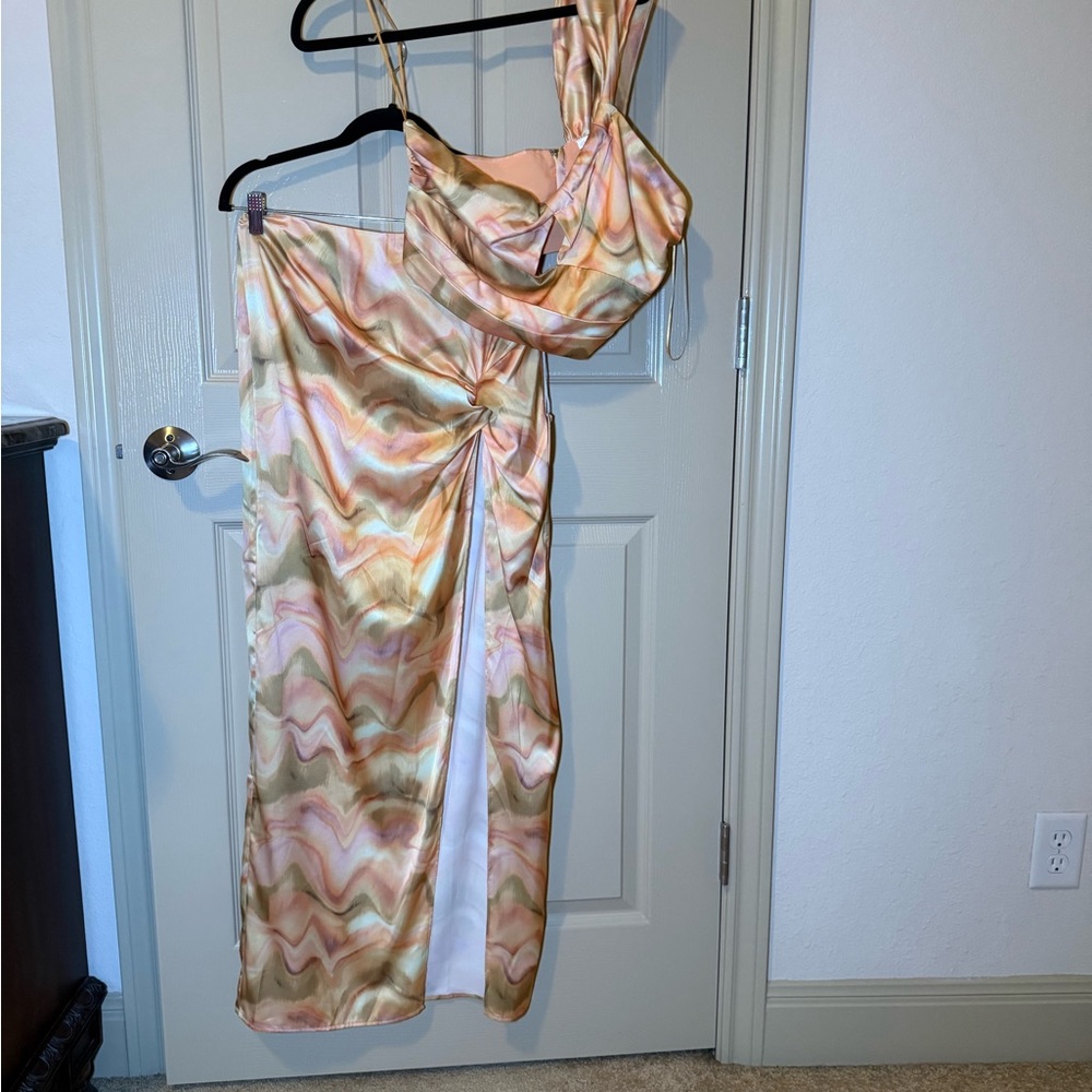 Luxxel Maxi Skirt and Matching Top in Peach, Cream, Olive Swirl